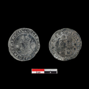 Obverse and reverse of Elizabethan English sixpence, dated 1582 with dagger mintmark (#49760)
