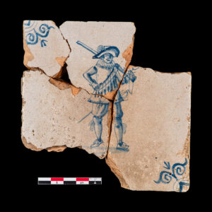 Tile with central figure of a musketeer