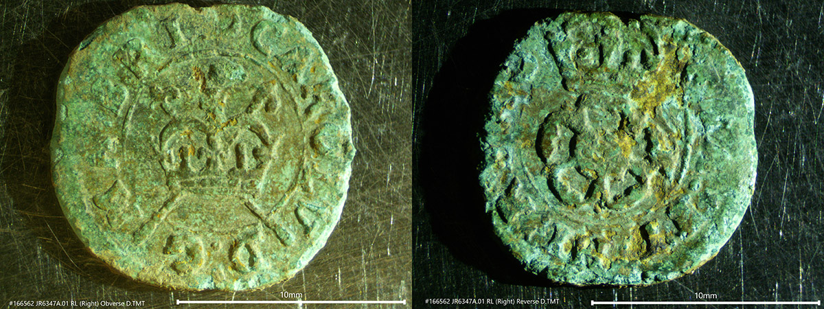 The obverse and reverse of the Charles I farthing found in the top of the well