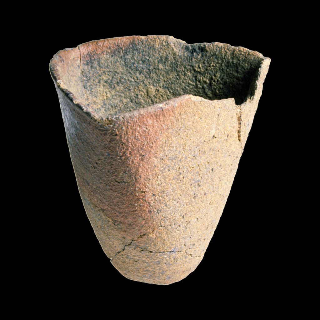 Hessian Refractory crucible